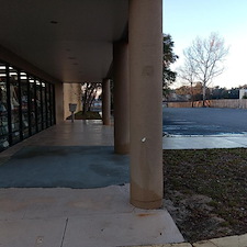 Sparkling-Clean-Sidewalks-Commercial-Pressure-Washing-Services-Performed-in-Pensacola-FL 26